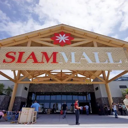 Lejlighed Tranquil Communal Heated Pool