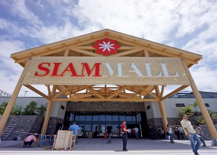 شقة Tranquil Communal Heated Pool